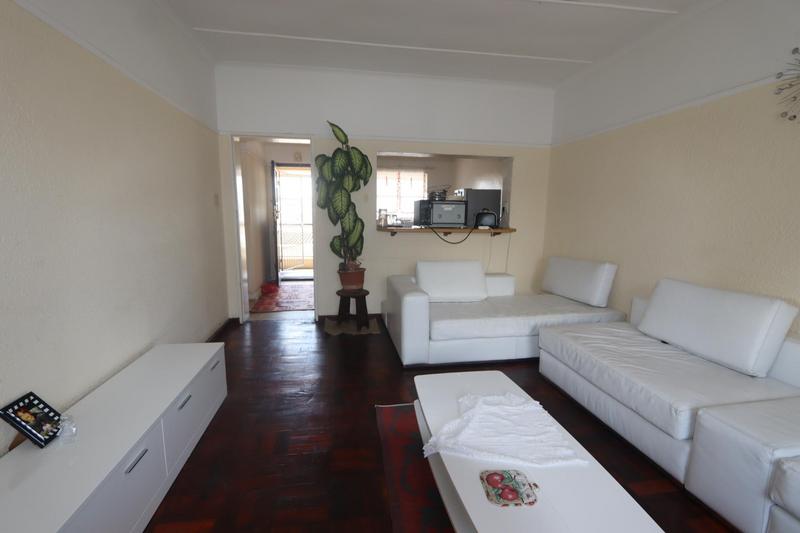To Let 2 Bedroom Property for Rent in Lansdowne Western Cape